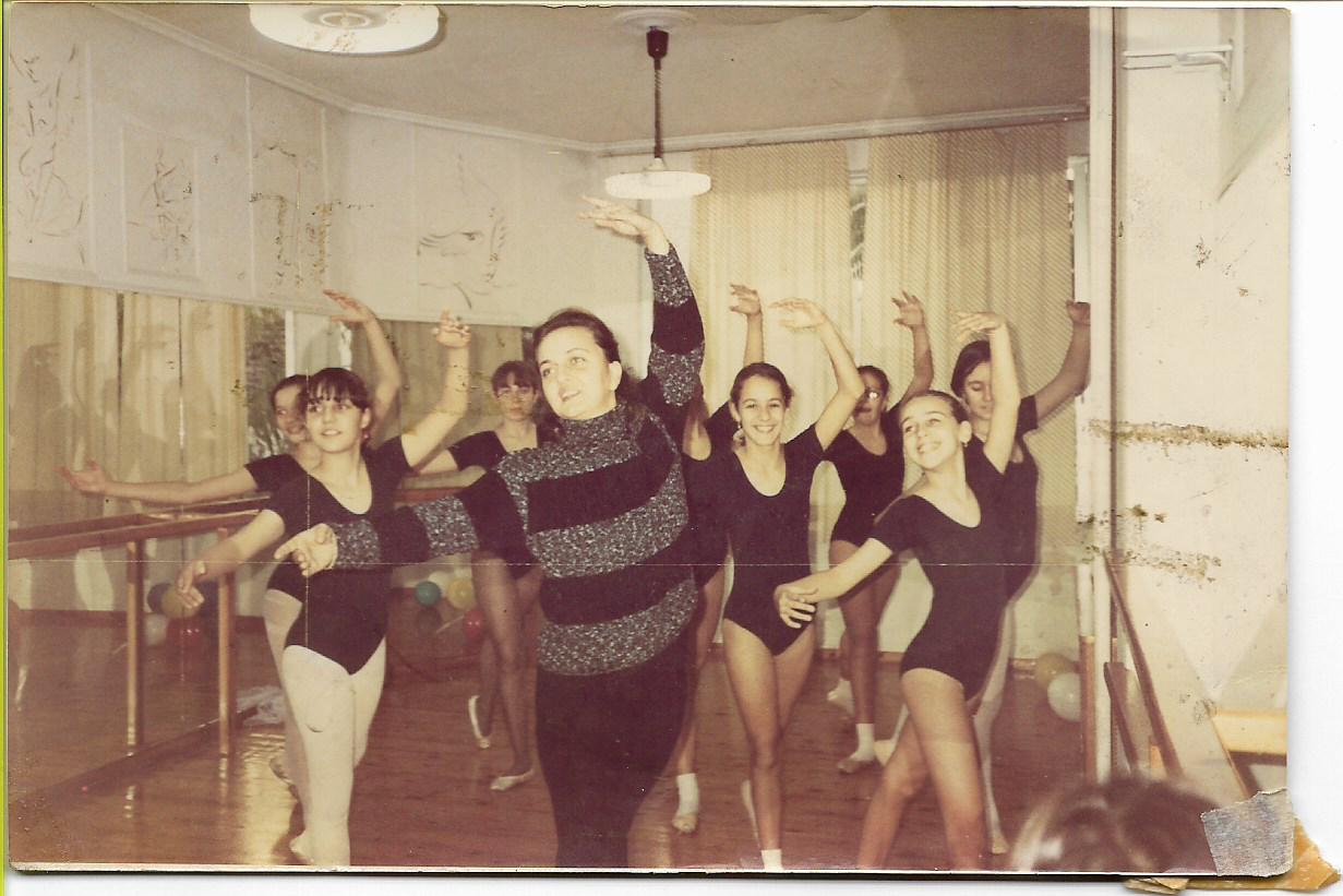 30 χρόνια προσφοράς στην τέχνη του χορού !!!