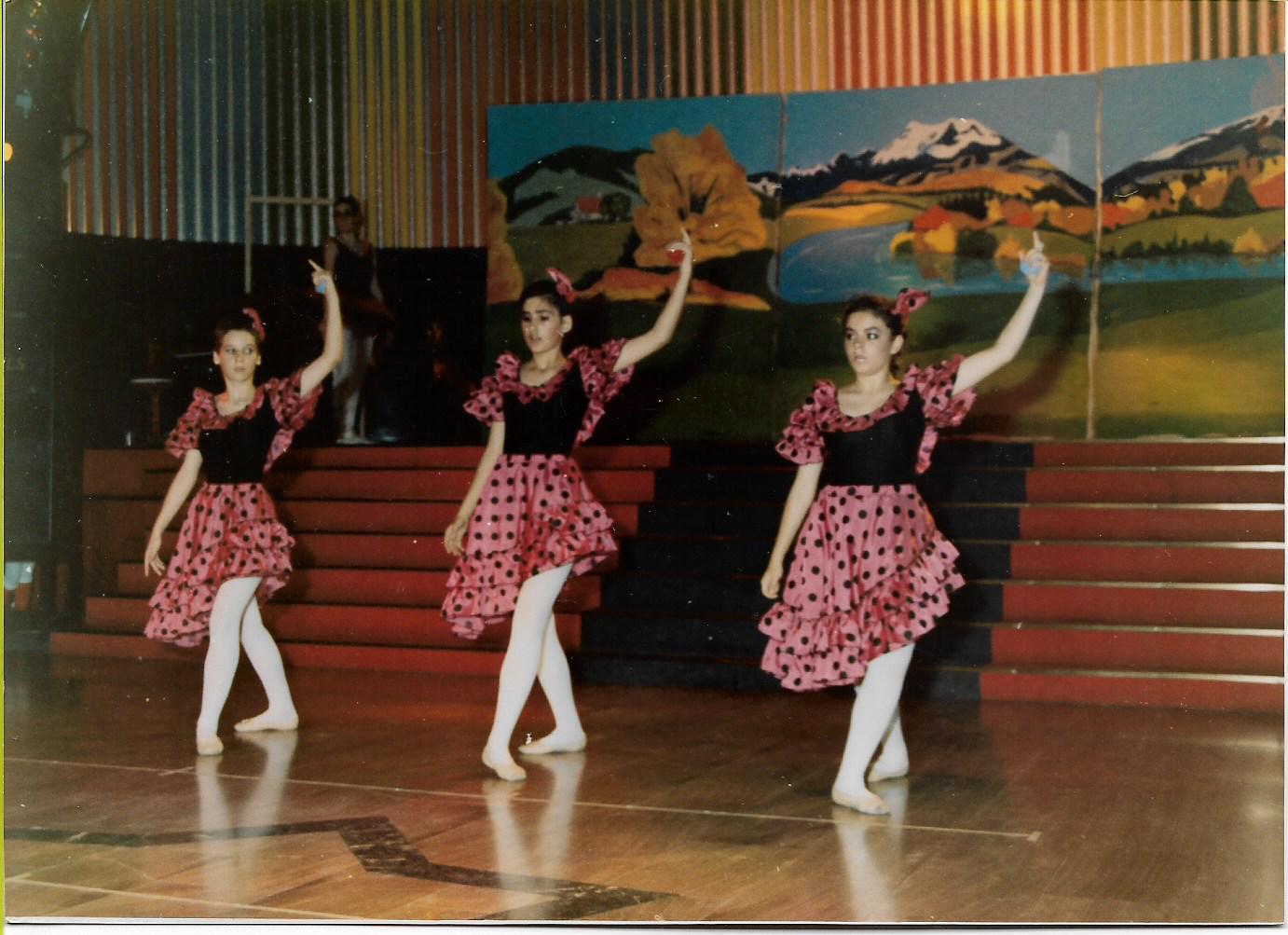 30 χρόνια προσφοράς στην τέχνη του χορού !!!