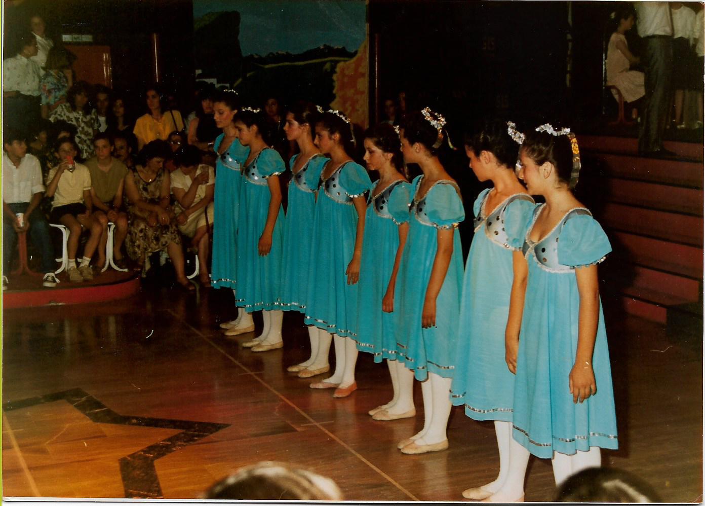 30 χρόνια προσφοράς στην τέχνη του χορού !!!