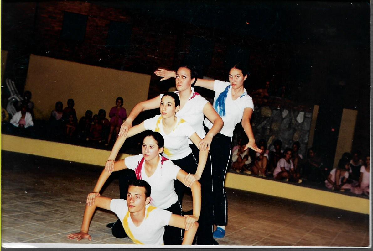 30 χρόνια προσφοράς στην τέχνη του χορού !!!